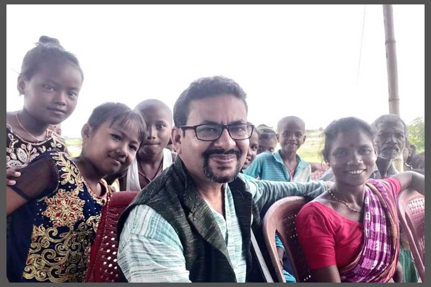 ‘Bioscopewala’ Doctor helps Bengal’s tribals wage war against superstition – GetBengal story 